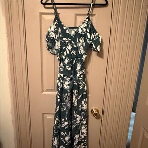 SHEIN Green and White Floral Dress